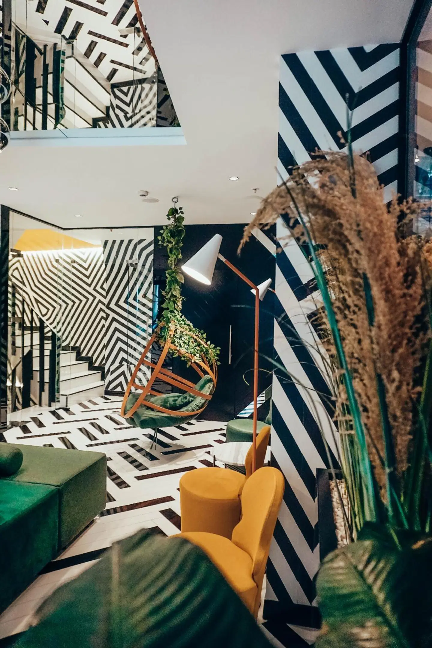 The Westist Hotel & Spa LOUNGE_LOBBY