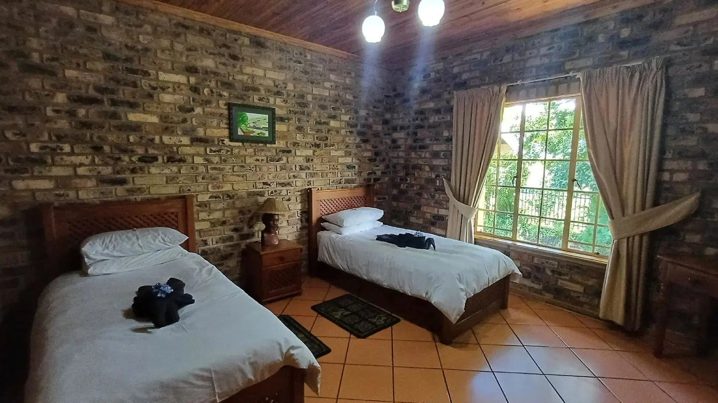 Thaba Tsweni Lodge & Safaris ROOM_EXAMPLE