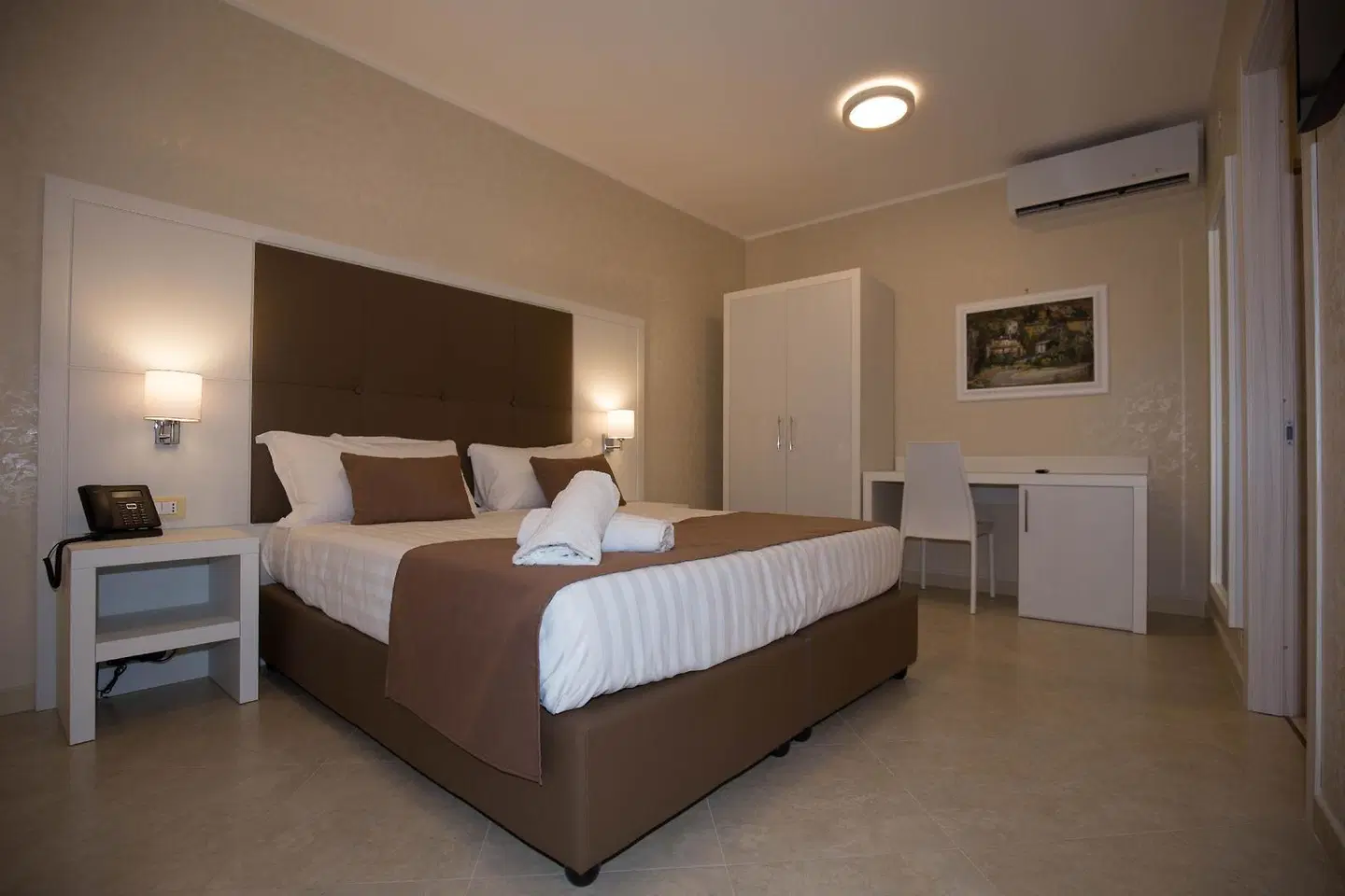 La Serenissima Hotel ROOM_EXAMPLE