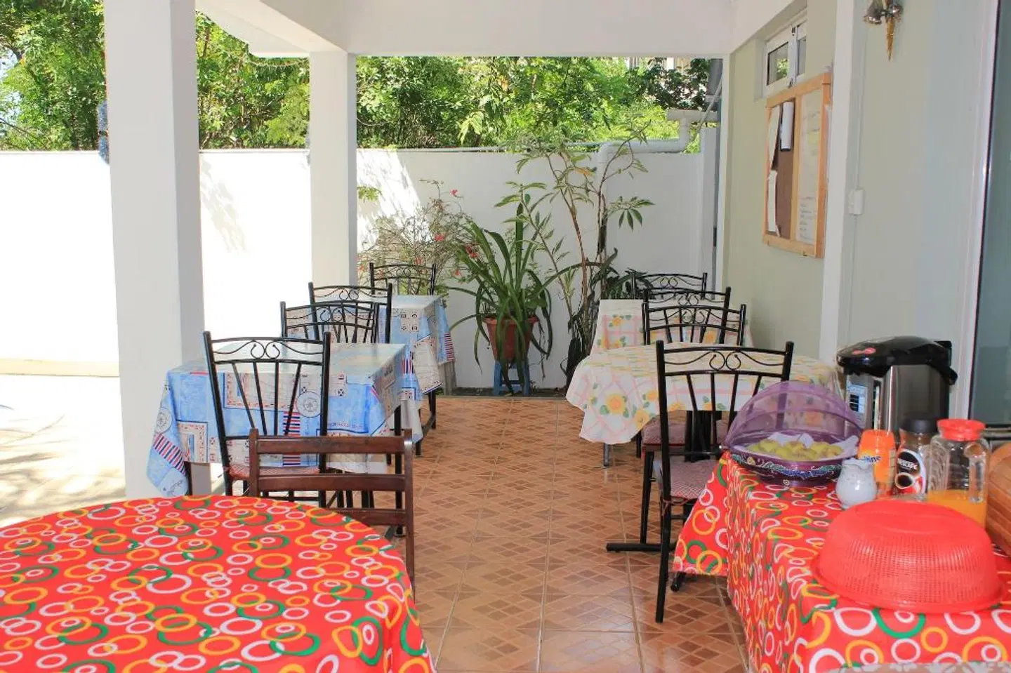 LeBovallon B&B ROOM_EXAMPLE