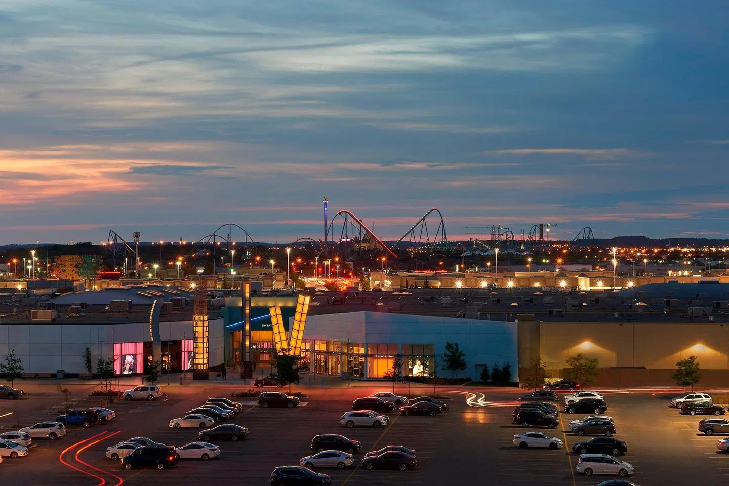 Aloft Vaughan Mills OUTDOOR_POOL