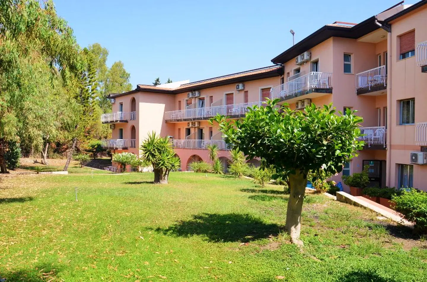 Residence Villa Giardini EXTERIOR
