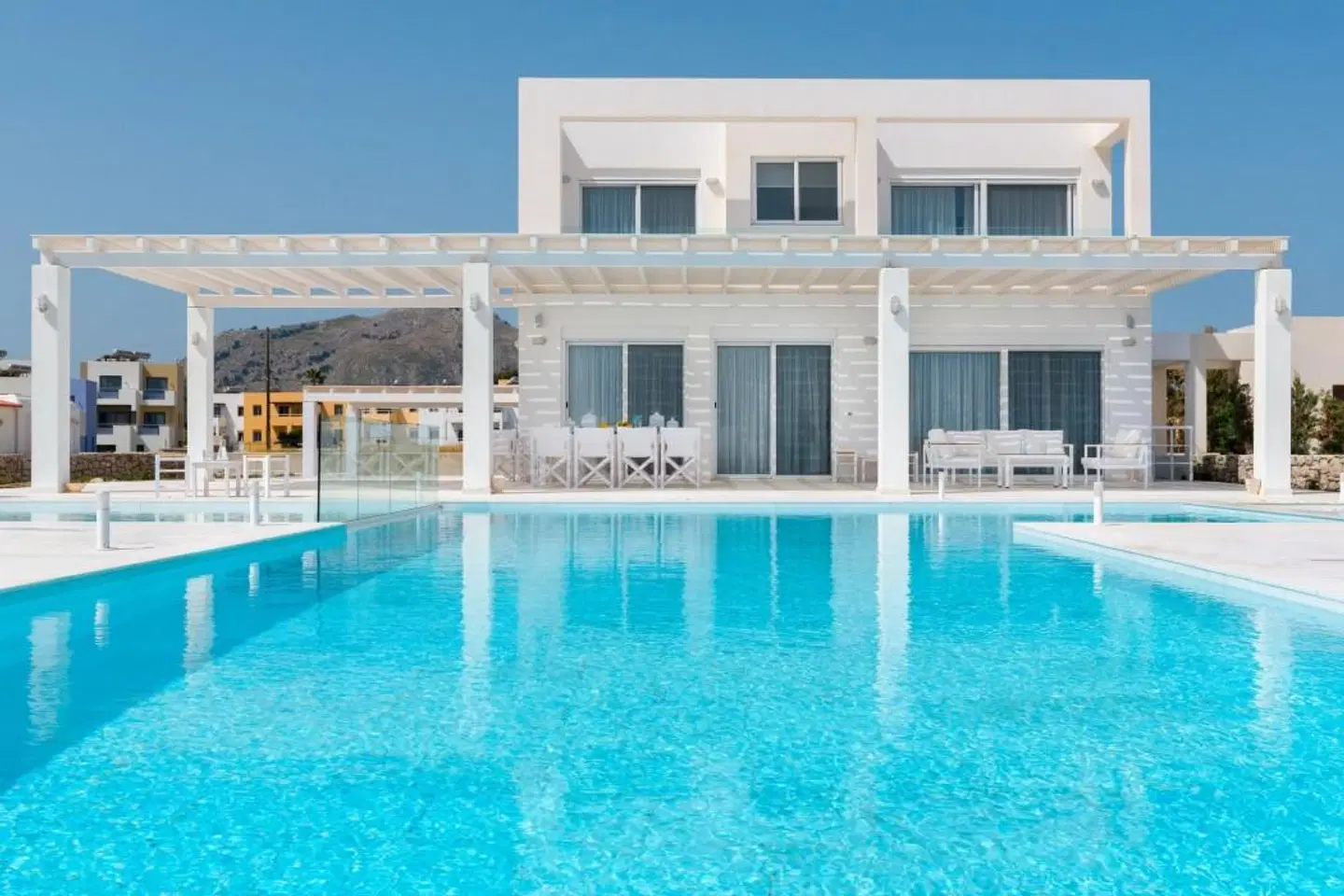Maria & Nada Beach Front Villas OUTDOOR_POOL