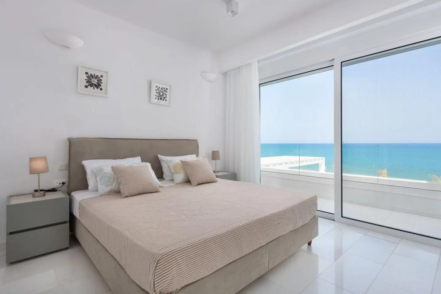 Maria & Nada Beach Front Villas ROOM_EXAMPLE