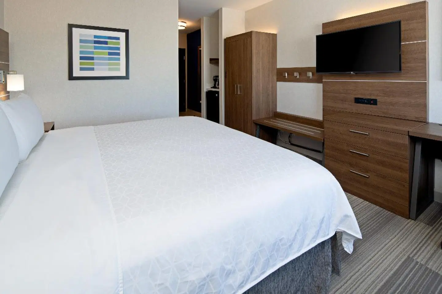 Holiday Inn Express Los Angeles - LAX Airport ROOM_EXAMPLE