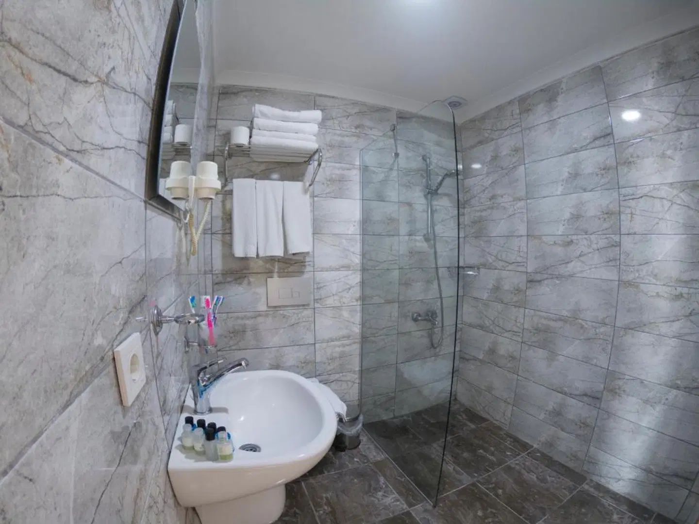 Hotel Seher Badezimmer