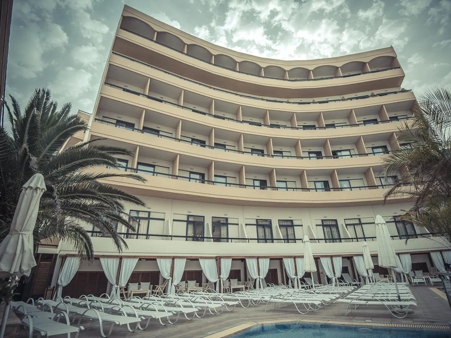 Rhodos Horizon Blu EXTERIOR