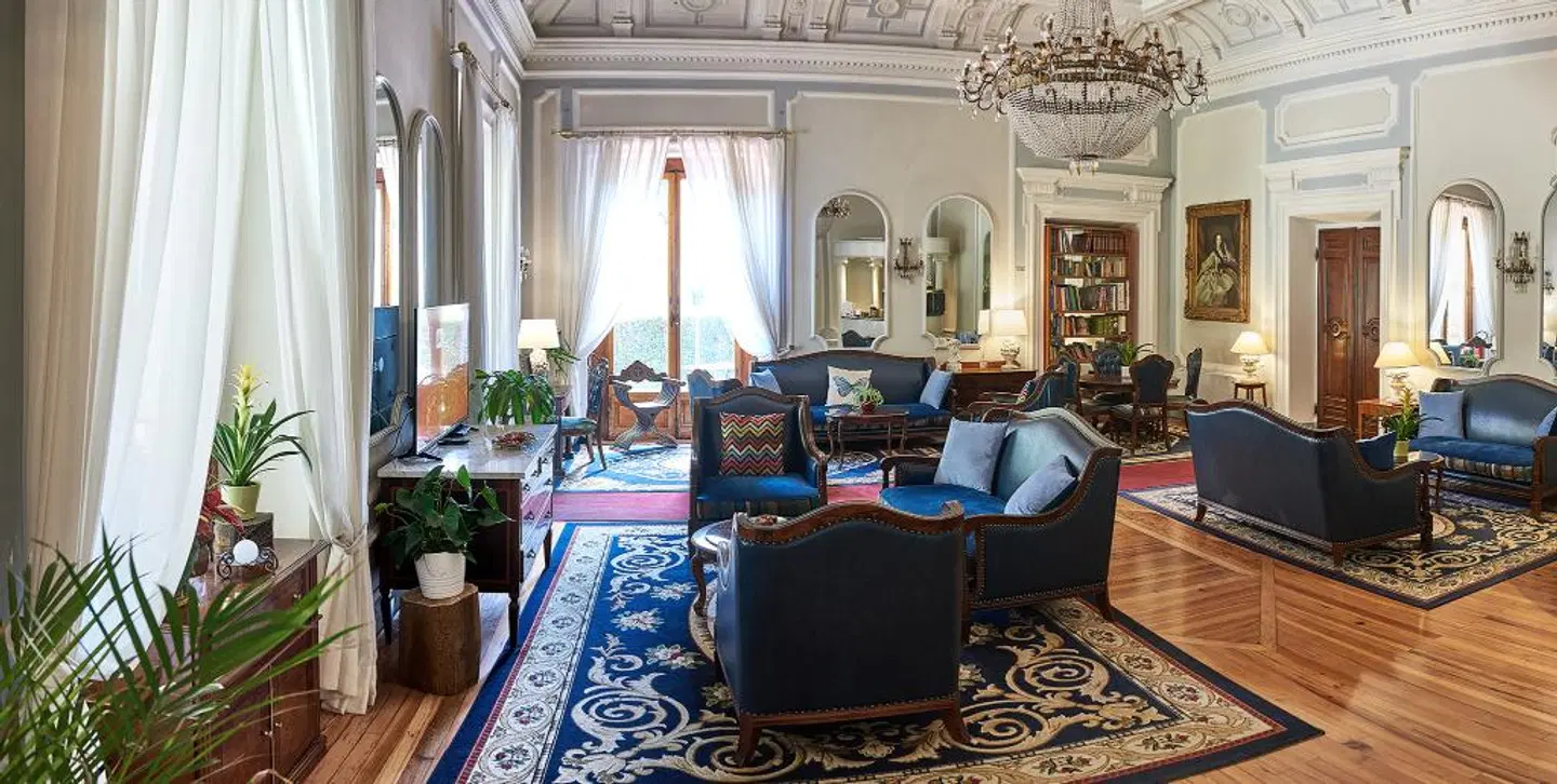 Royal LOUNGE_LOBBY