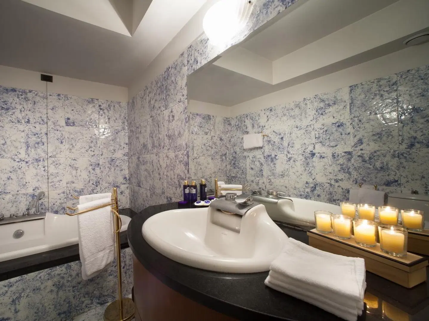 IL Tornabuoni Hotel, The Unbound Collection by Hyatt Badezimmer