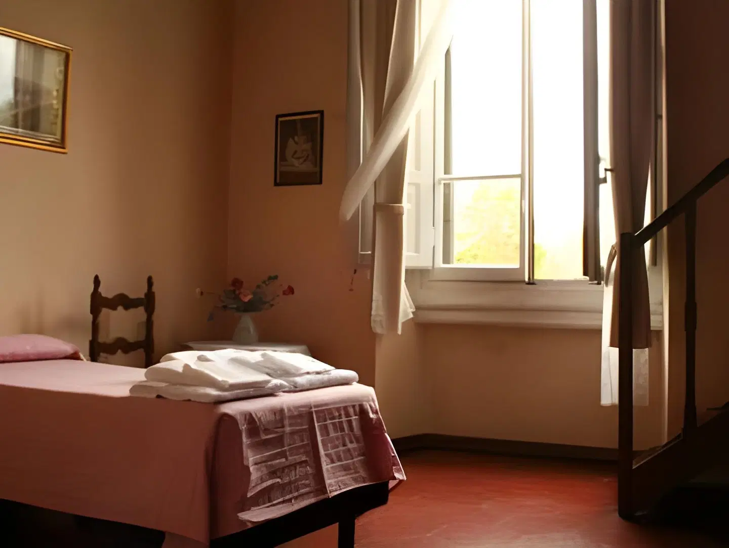 Fedora ROOM_EXAMPLE