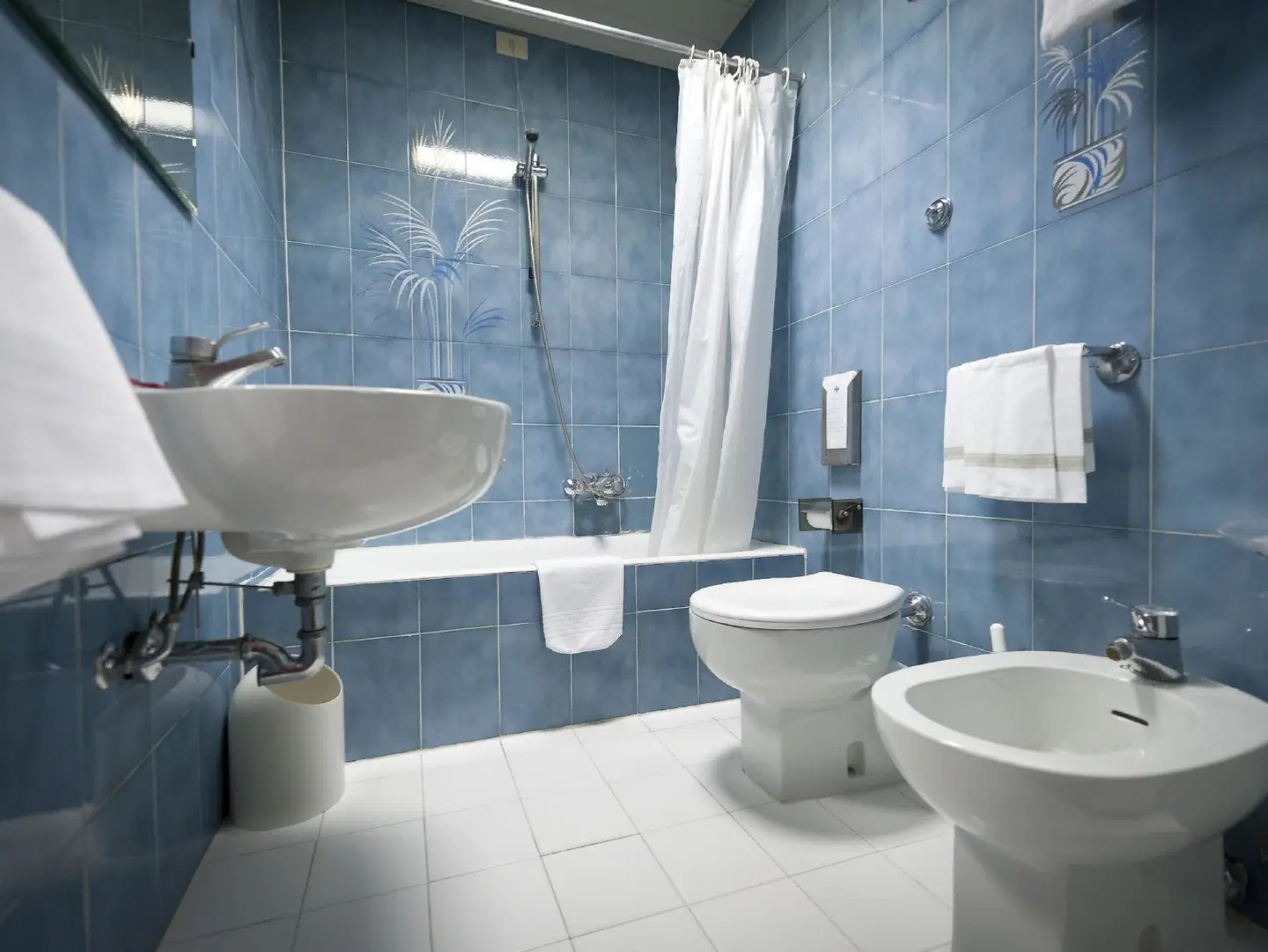 Hotel Martelli Badezimmer