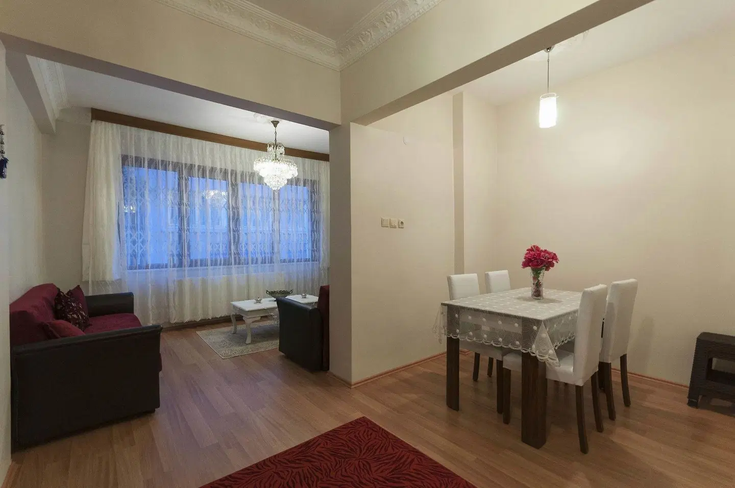 Zendy Suite Hotel ROOM_EXAMPLE