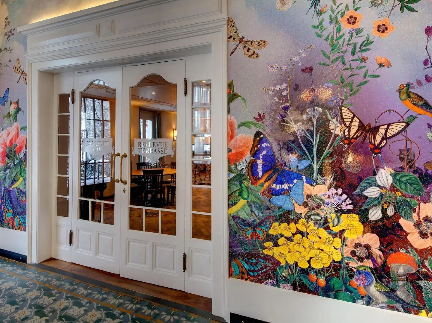 Bellevue LOUNGE_LOBBY