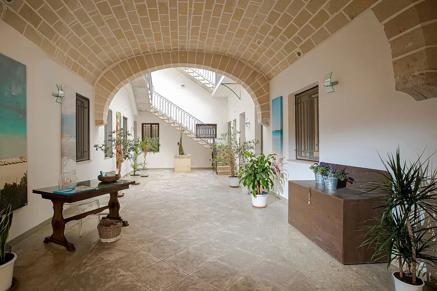 SoleTerraLuna LOUNGE_LOBBY
