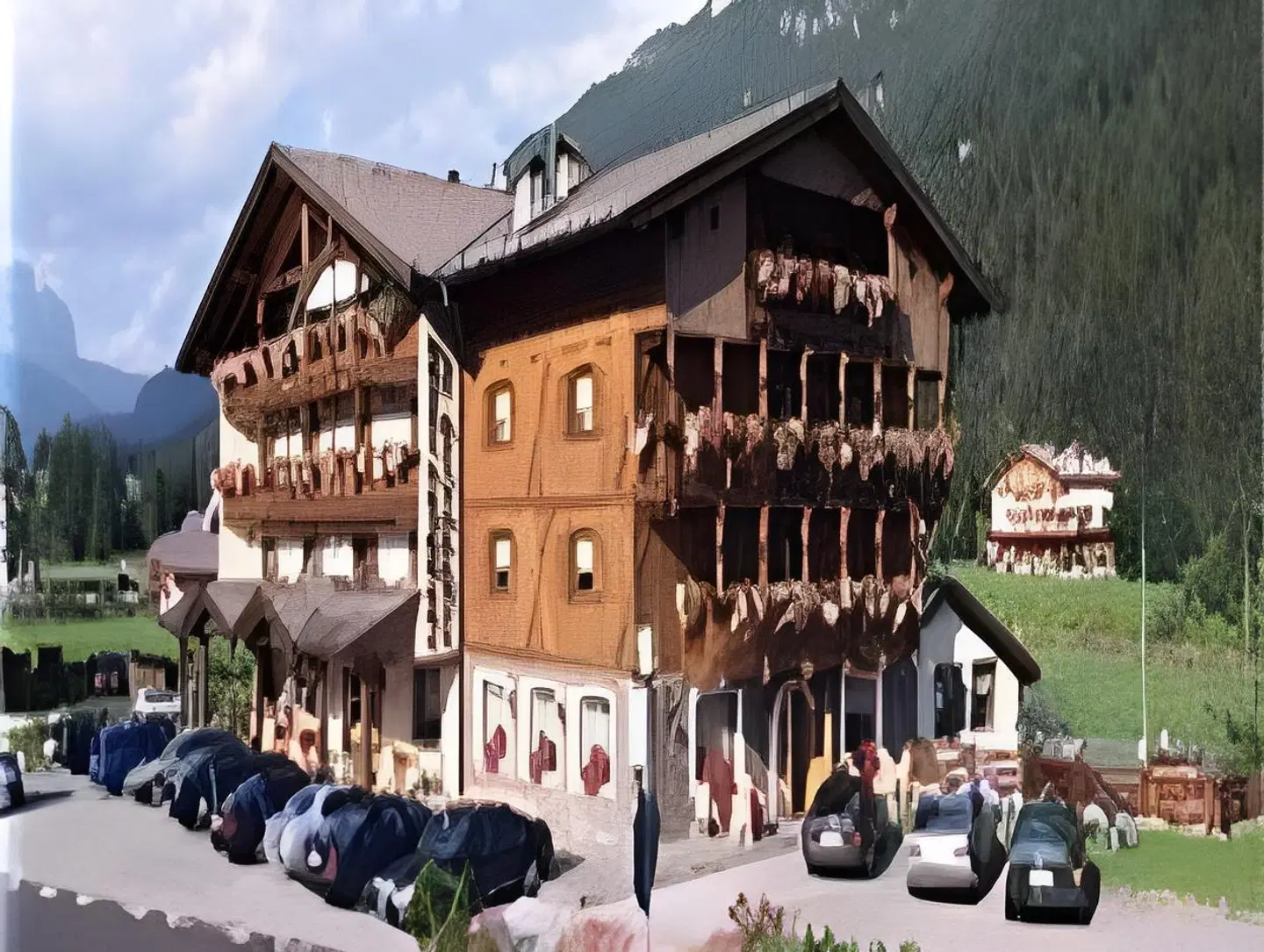 Wellness Hotel Dolomia EXTERIOR