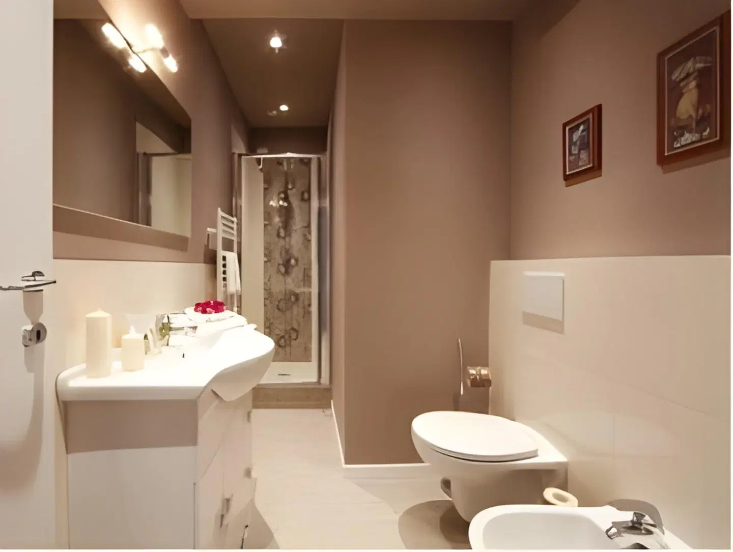 La Farina Apartments Badezimmer