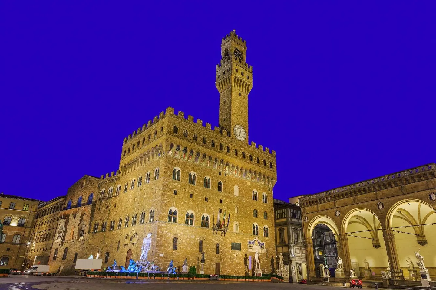 San Firenze Suites & Spa EXTERIOR