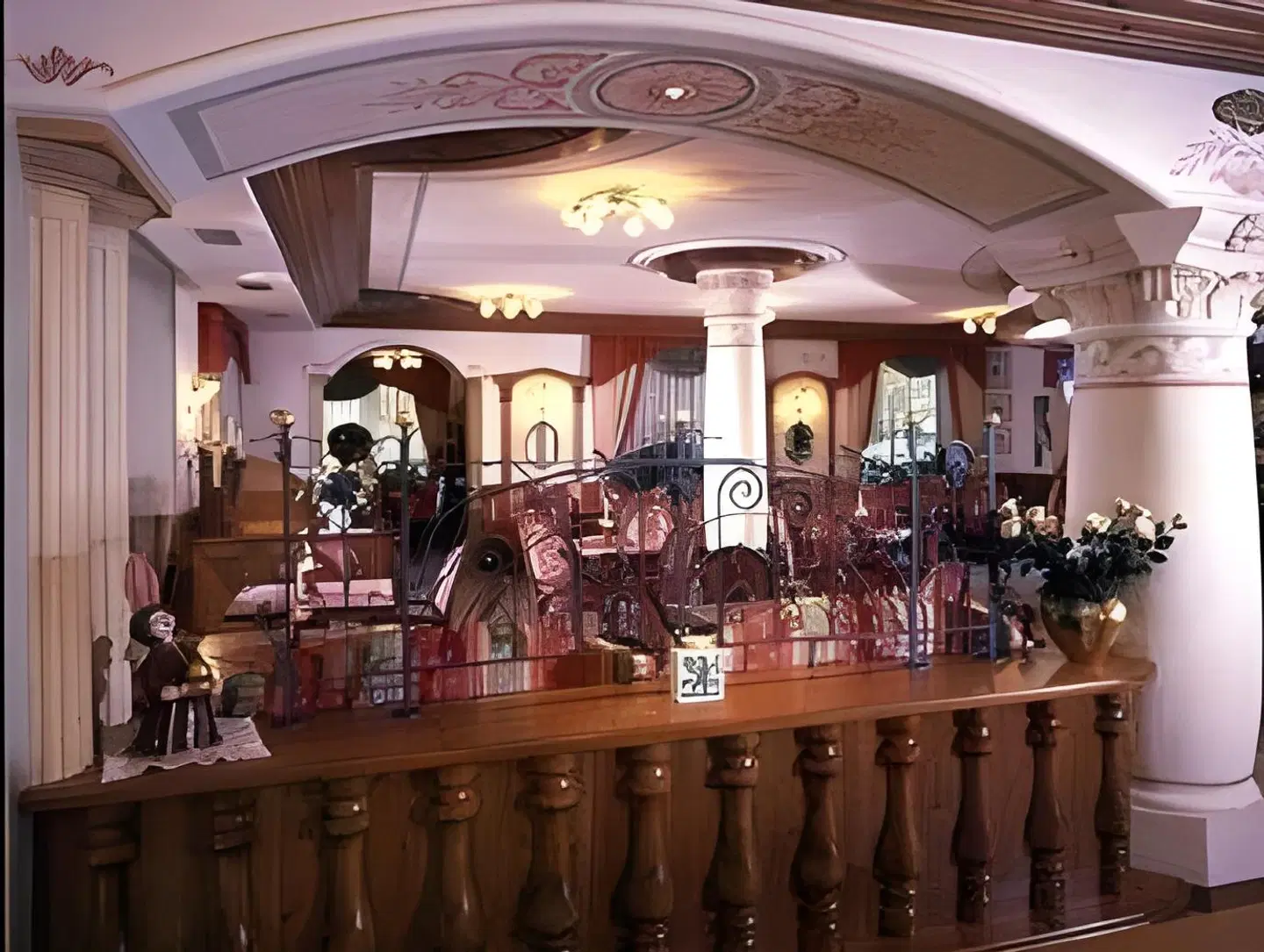 Alexander Hotel Alpine Wellness Dolomites Bar