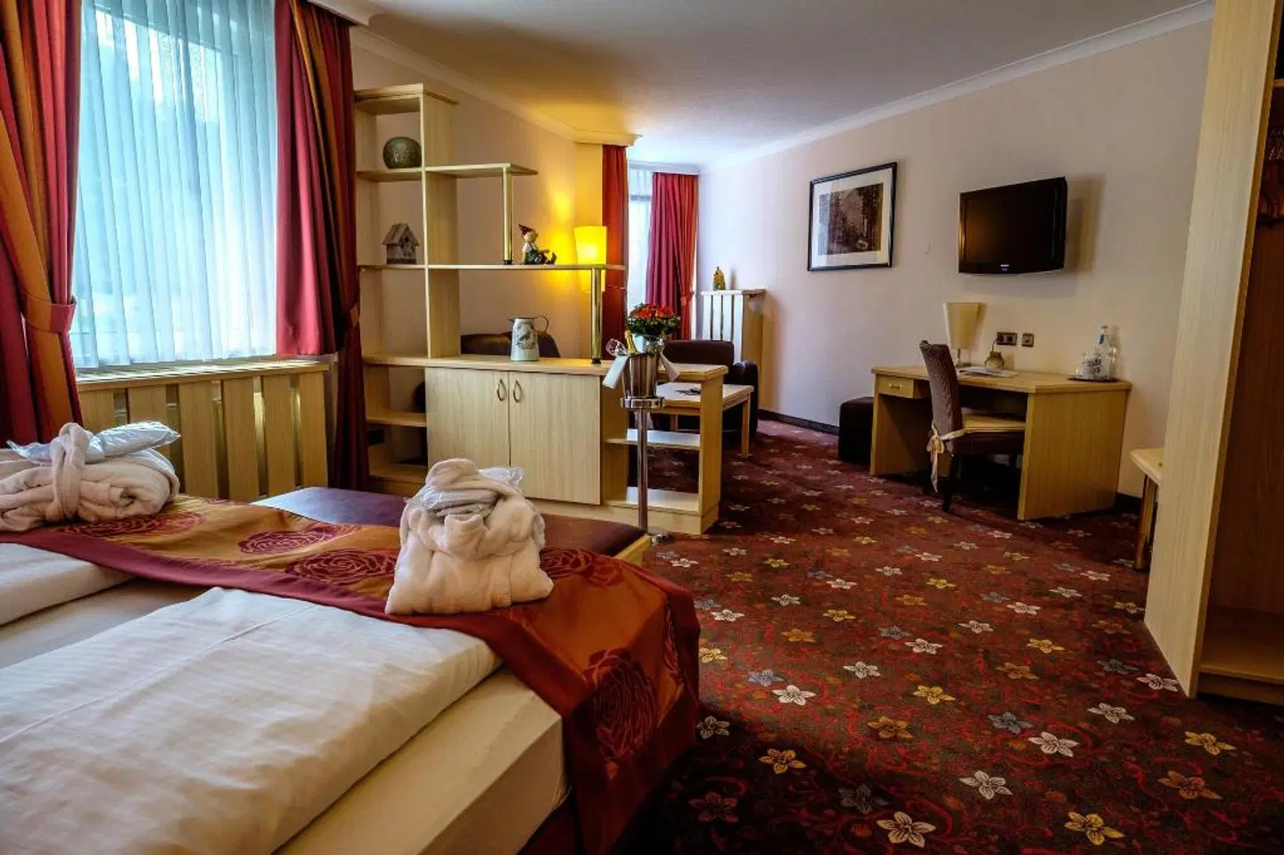 Hotel Walpurgishof ROOM_EXAMPLE
