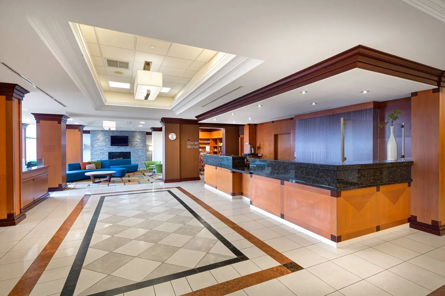 Fairfield Inn & Suites by Marriott Toronto Airport LOUNGE_LOBBY