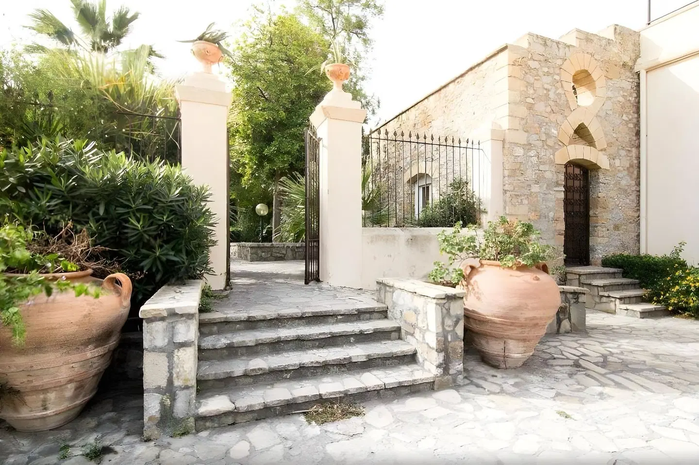 Apulia Hotel Borgo Torre Artale Garten