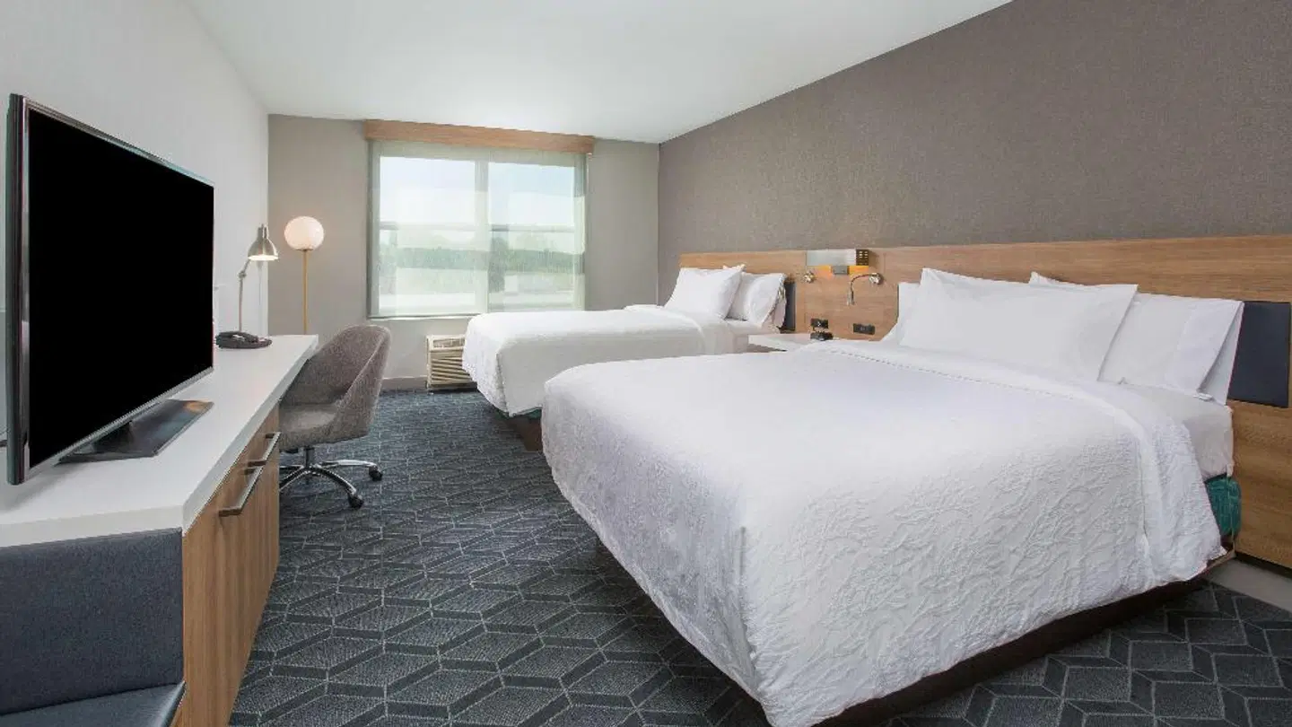 Hilton Garden Inn Oakland/San Leandro ROOM_EXAMPLE