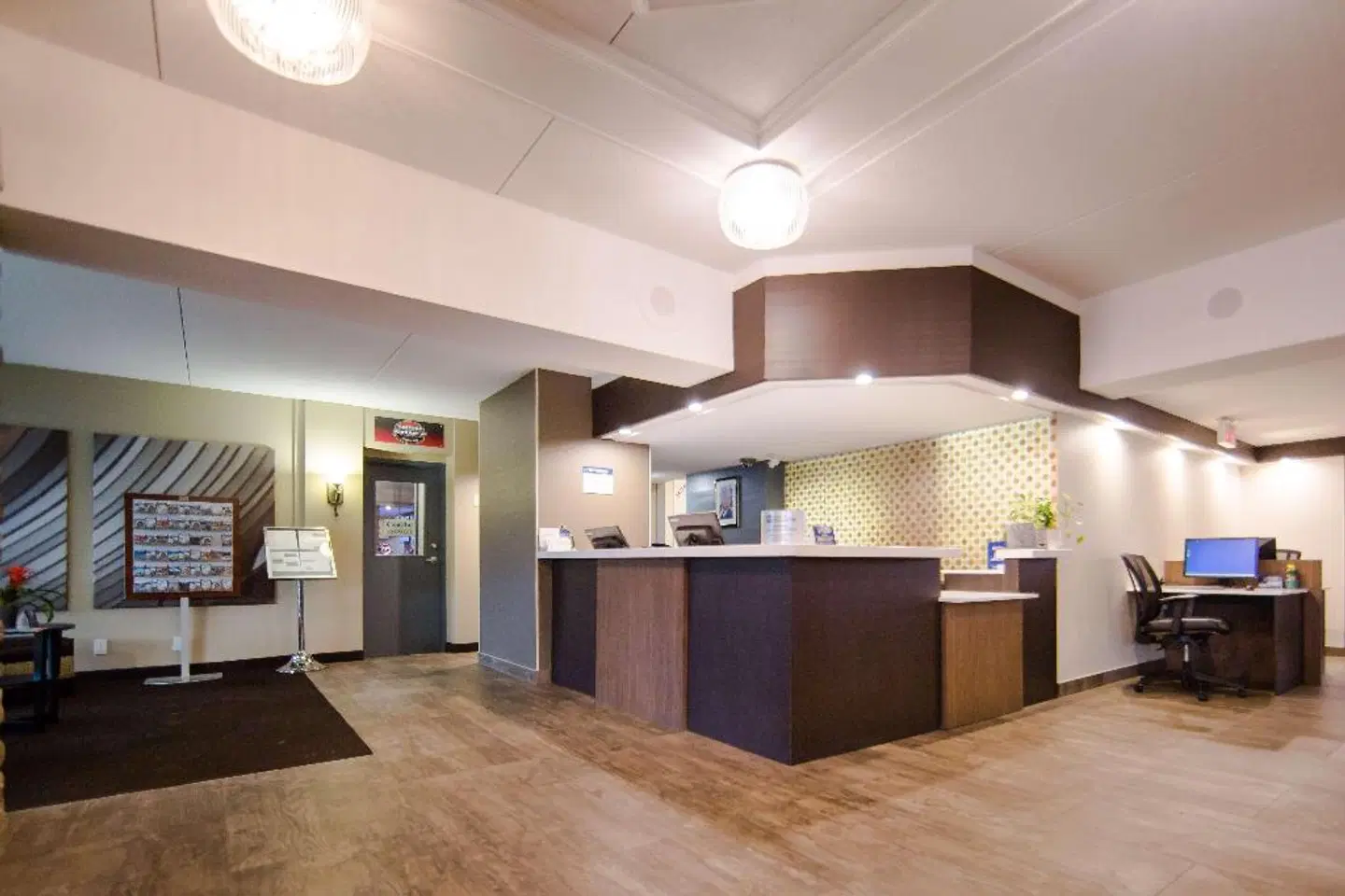 Best Western Plus Ottawa Kanata Hotel & Conference Centre LOUNGE_LOBBY
