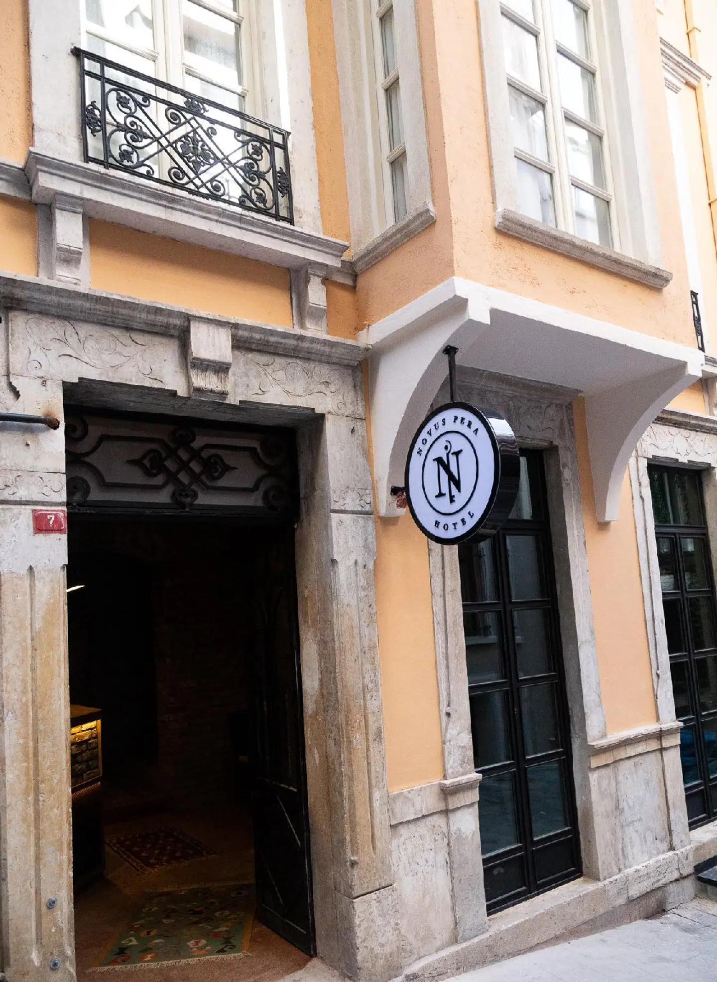 Novus Pera Hotel EXTERIOR