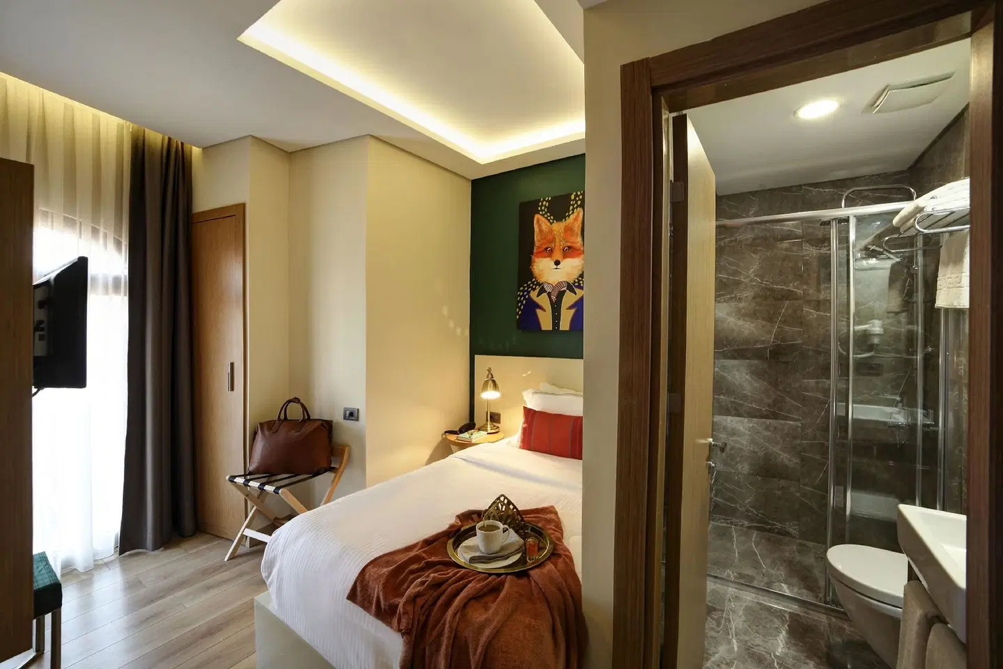 The Fox Hotel ROOM_EXAMPLE
