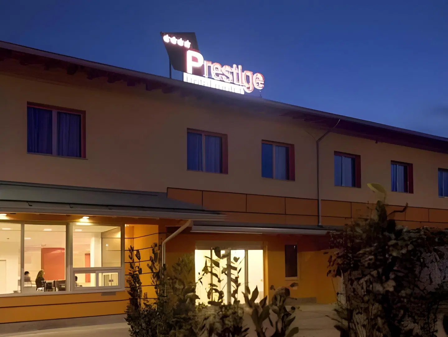 Motel Prestige EXTERIOR