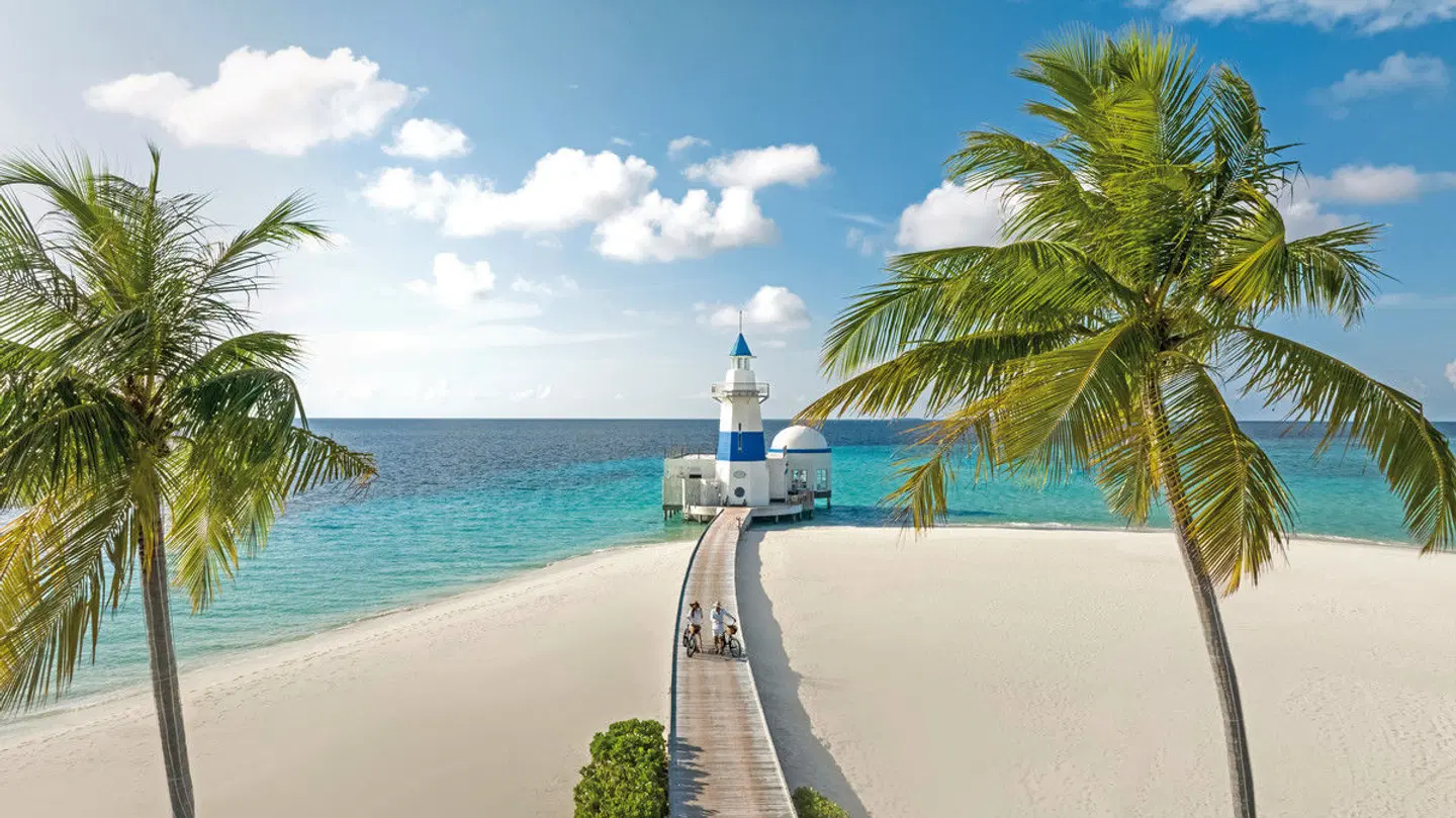 InterContinental Maldives Maamunagau Resort Strand