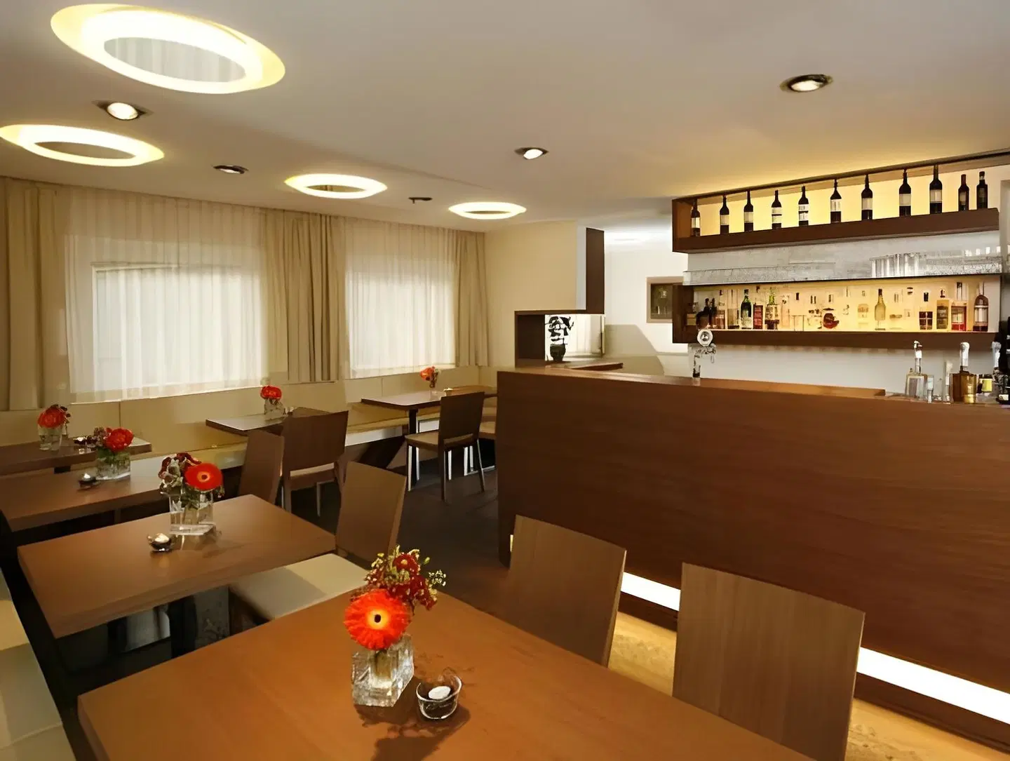Hotel Appartement Krone Bar