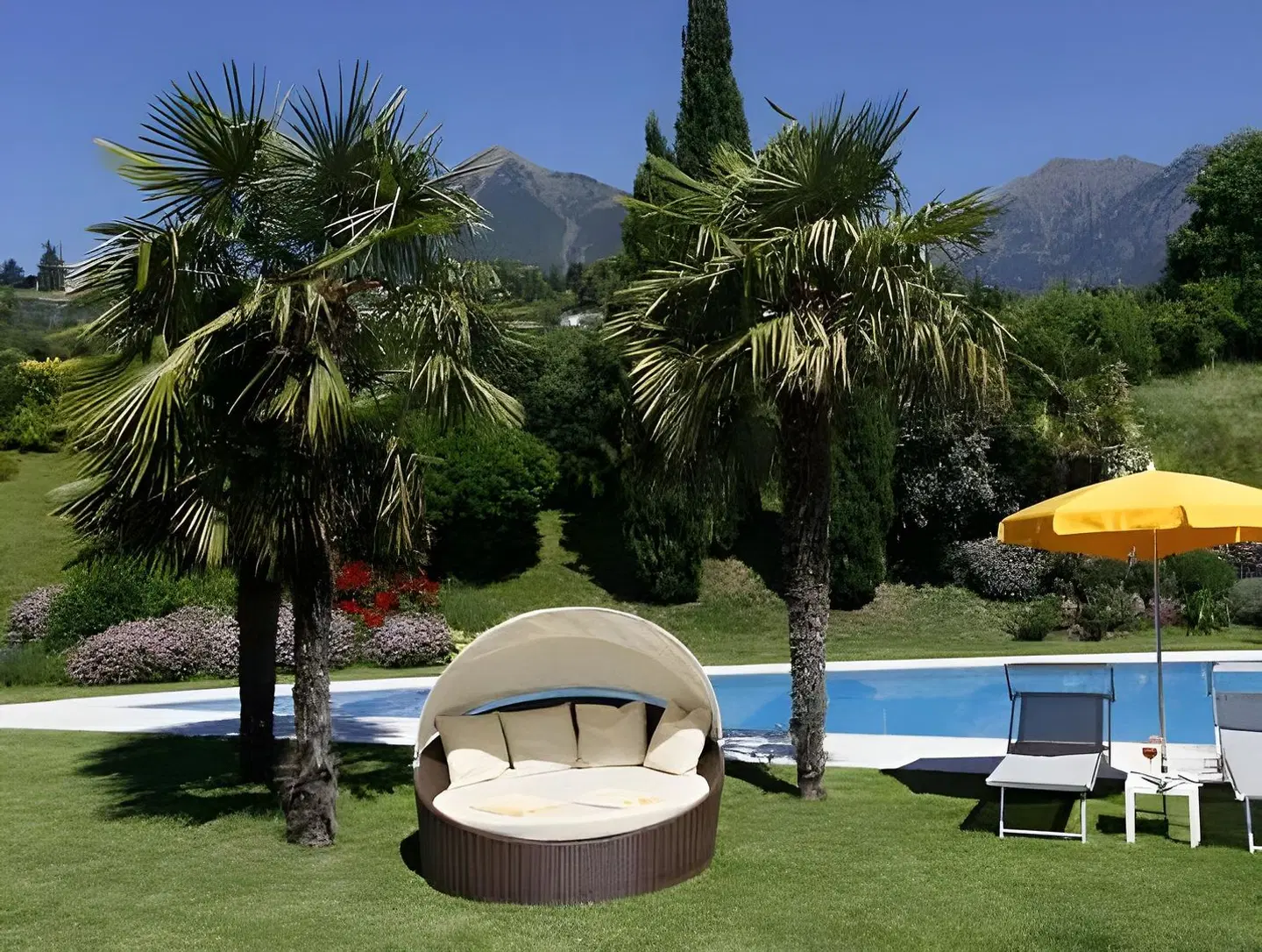Hotel Appartement Krone Garten