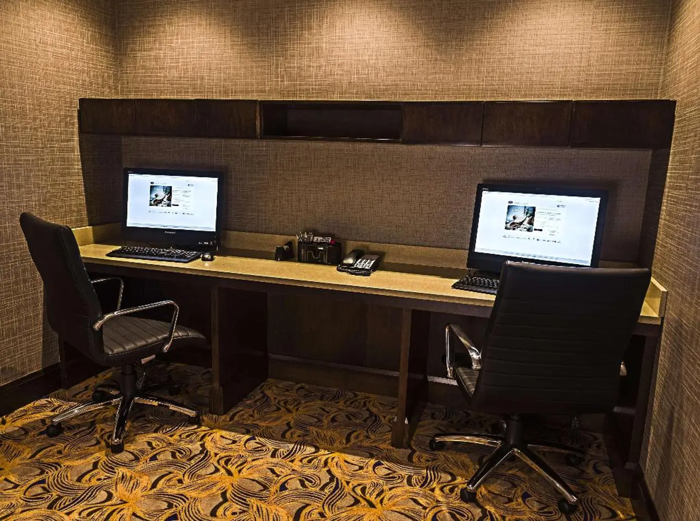 Hampton Inn by Hilton Ottawa Airport ROOM_EXAMPLE