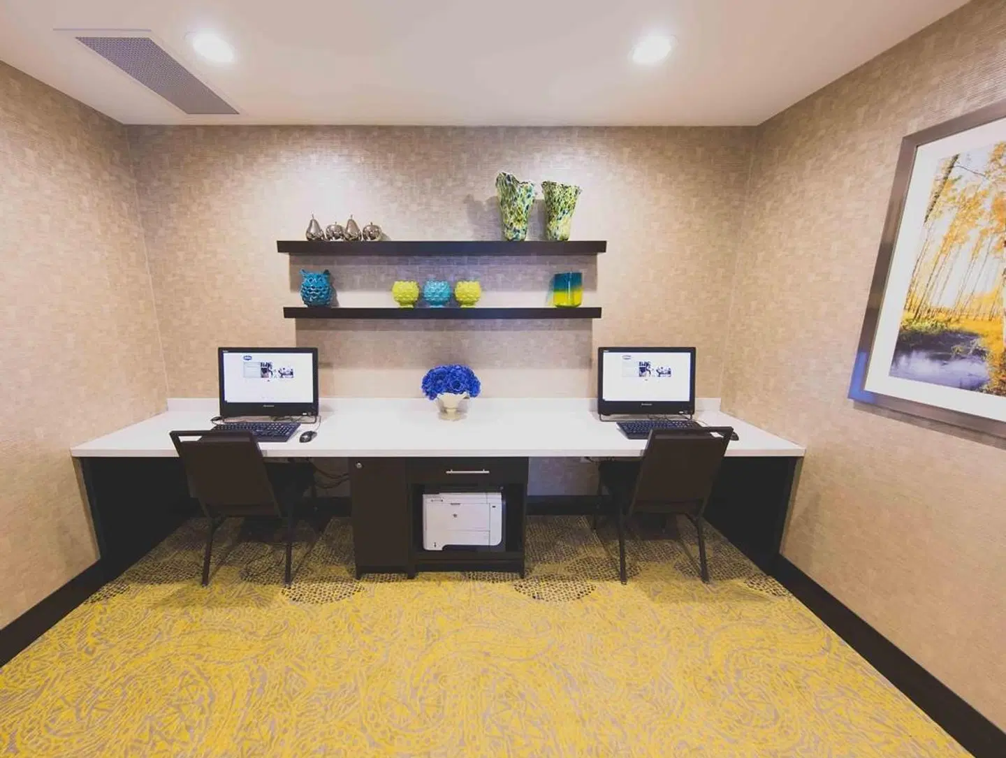 Hampton Inn & Suites by Hilton Bolton ROOM_EXAMPLE