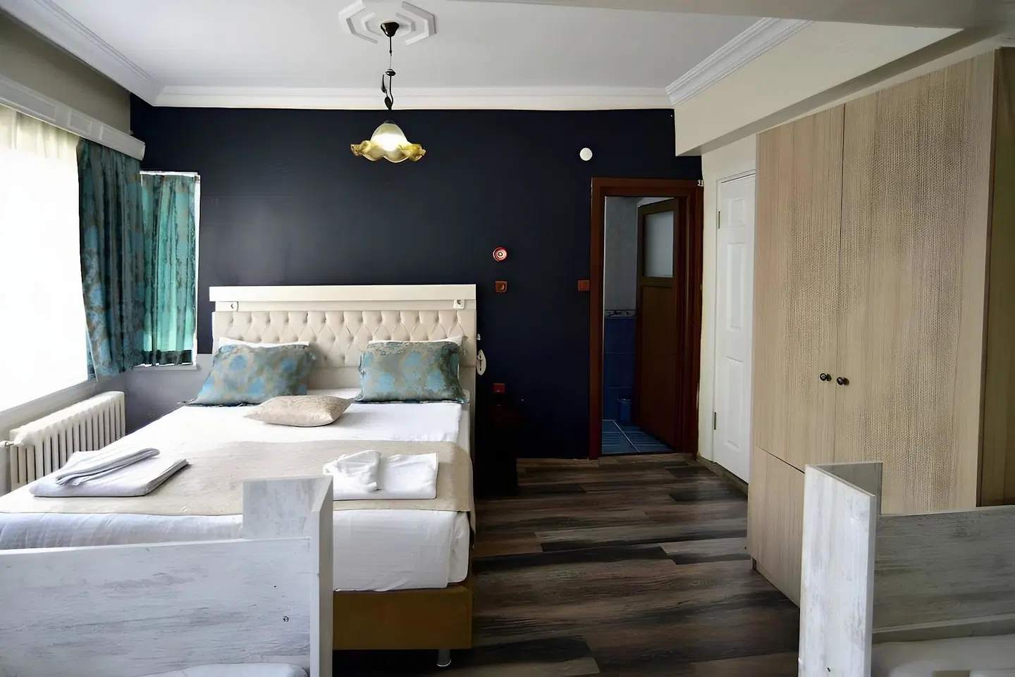 Han Hotel Badezimmer