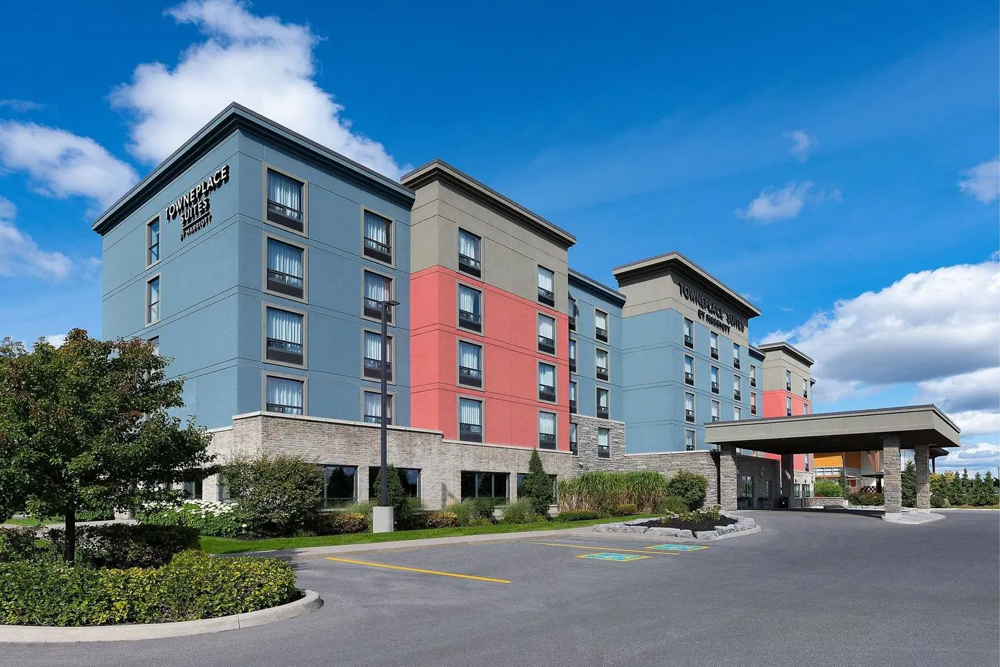 TownePlace Suites by Marriott Belleville EXTERIOR