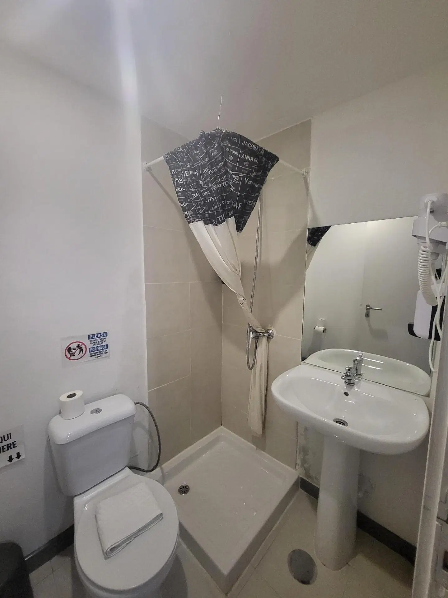 What Else Guest House Badezimmer