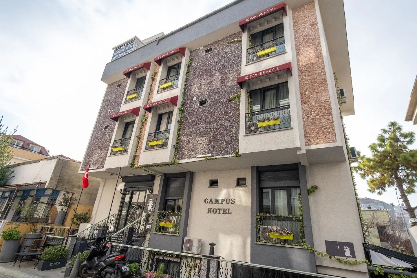 Campus Boutique Hotel EXTERIOR