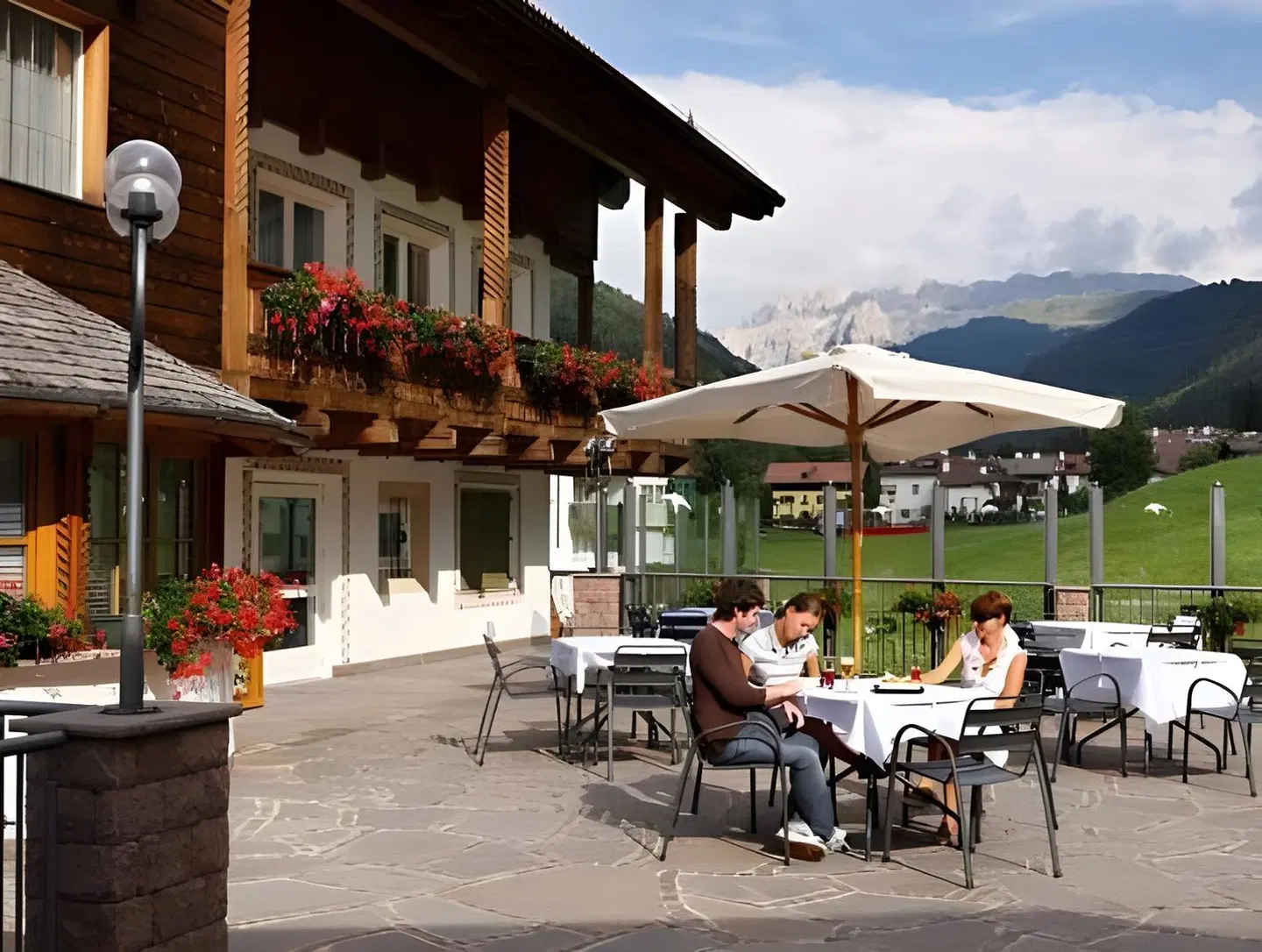 Hotel Hell Terrasse