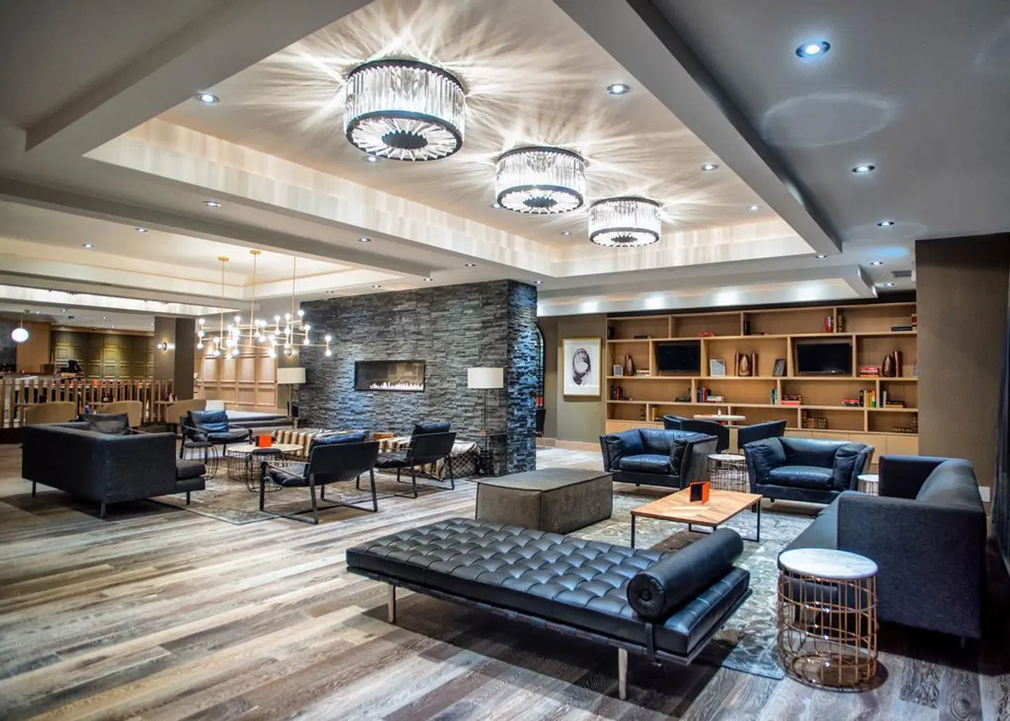 Sandman Signature Mississauga Hotel LOUNGE_LOBBY