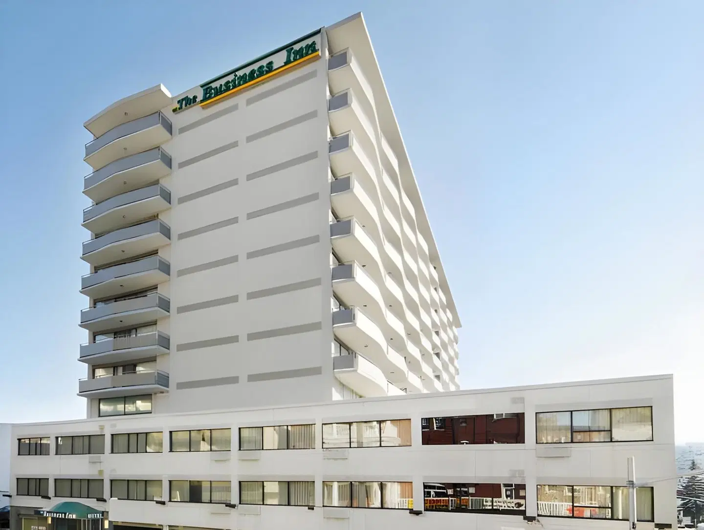 The Business Inn EXTERIOR