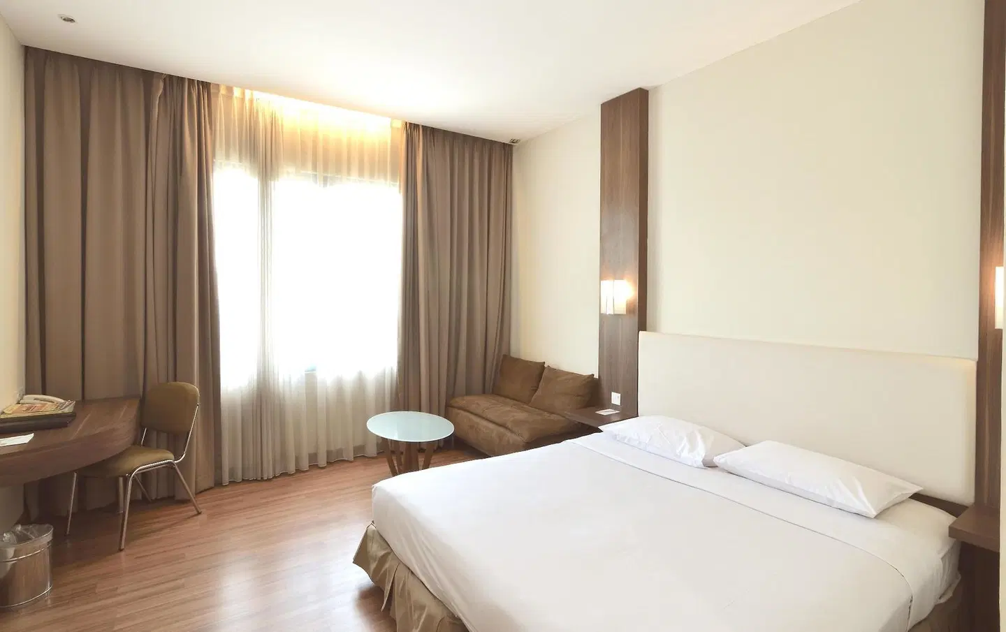 Grand Cikarang Hotel ROOM_EXAMPLE