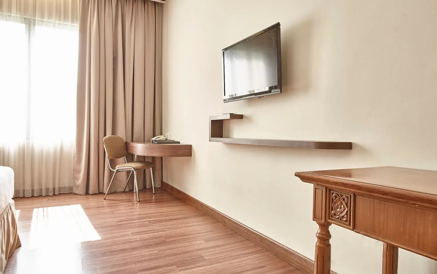 Grand Cikarang Hotel ROOM_EXAMPLE