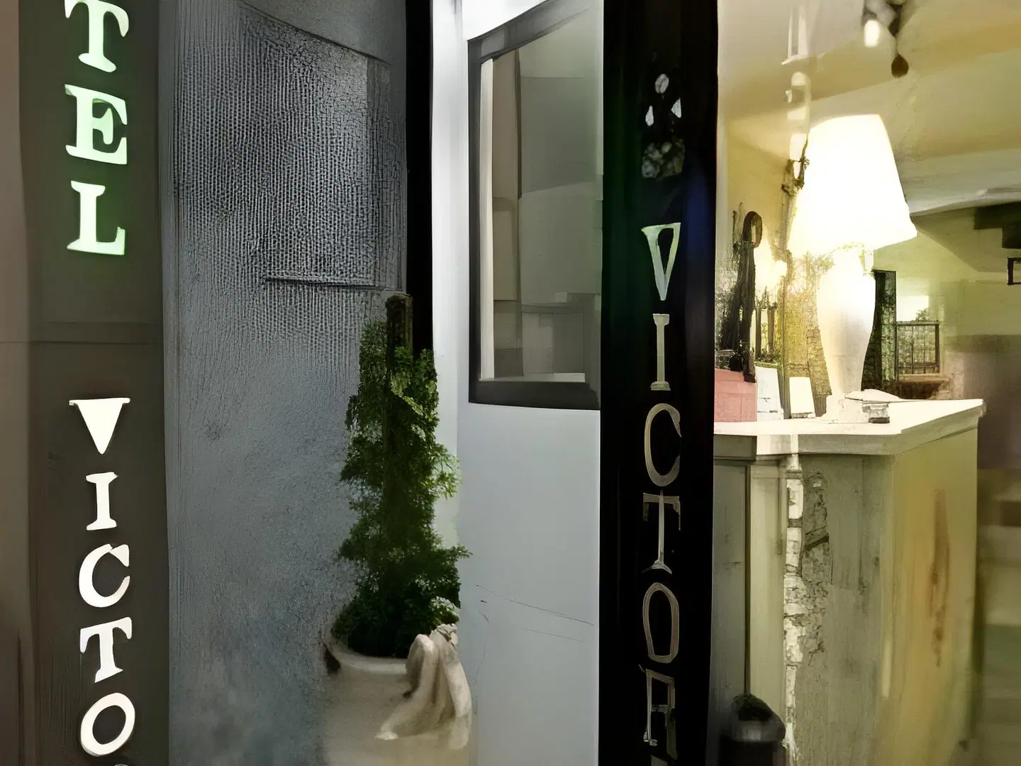 Hotel Victoria EXTERIOR