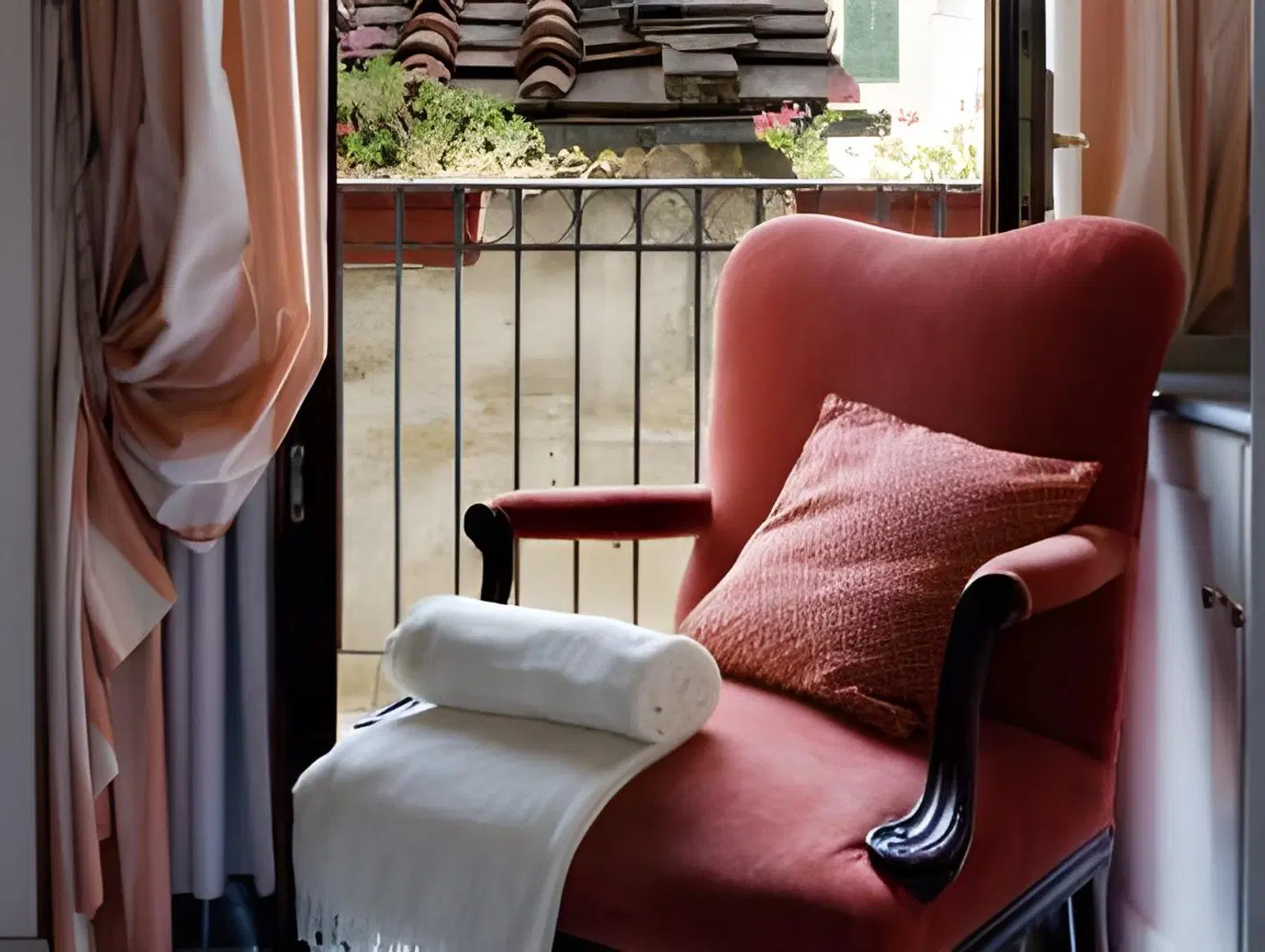 Alloro B&B ROOM_EXAMPLE