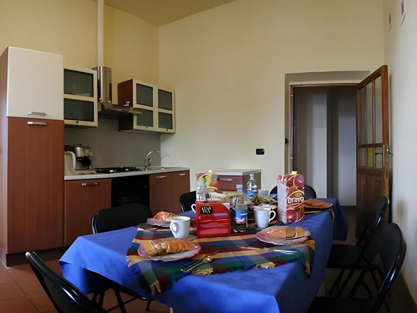 La Luna Guest House ROOM_EXAMPLE