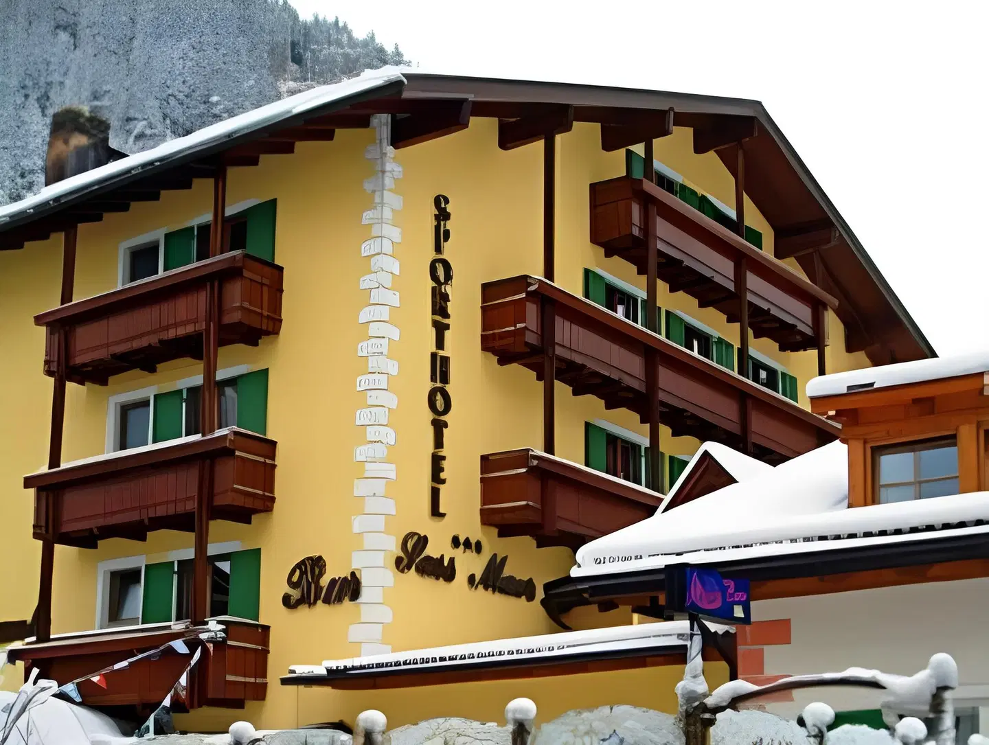 Sport Hotel Sass Maor EXTERIOR