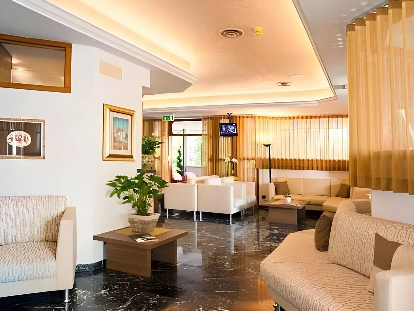 Ariston LOUNGE_LOBBY