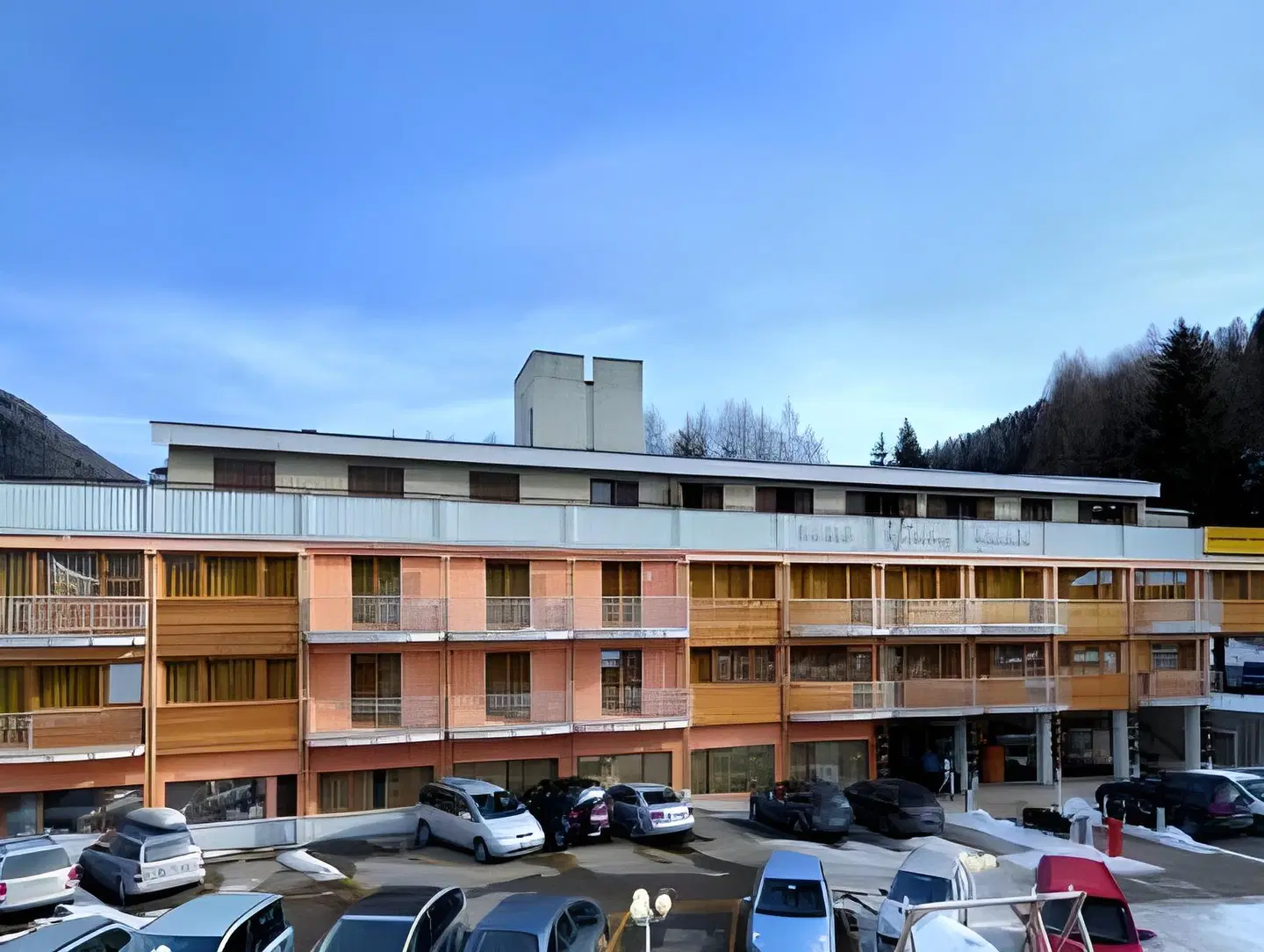 Sporting Ravelli EXTERIOR